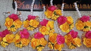 Floral Hair Accessories (pack Of 10)