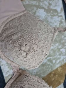 Set Of 2 H&amp;m Bras
