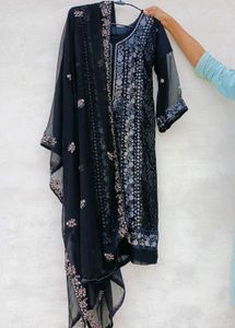Elegant Embroidered Kurta Set
