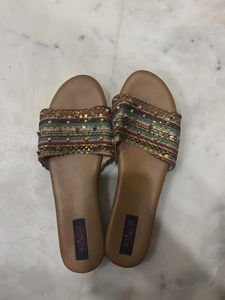 Stylish Flats & Sandals