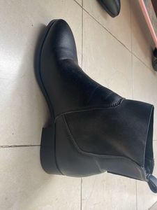 Mochi Leather Boots In Good Condition