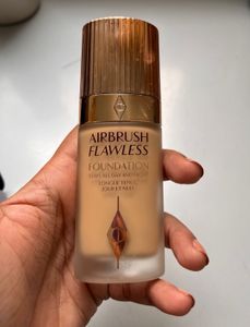 Charlotte Tilbury Airbrush Flawless Foundation N6