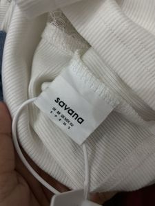 SALE‼️SAVANA Lace Trim Long Sleeve Crop Top