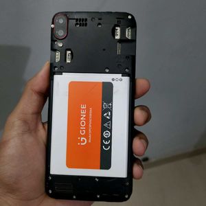Scratcheless  GIONEE MAX