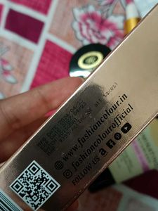 Primer, Illuminating Moisturizer And Wax Powder