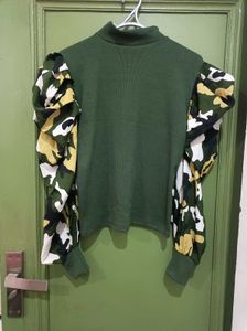 Green Camo Sleeve Top