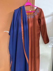 Women Elagant Partywear / Dupatta Set