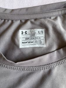 Under Armour Tshirt