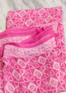 Beautiful Georgette Crush Saree