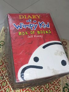 12  Books Box Dairy Of A Wimpy Kid