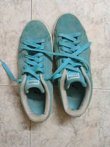 Puma Sneakers