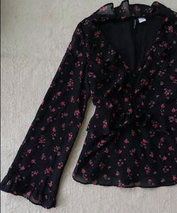 V neck Ruffle floral top