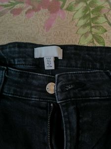 H&M Black Jeans. Size - 34