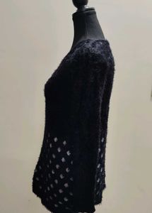 Cozy Black Knit long sleeves