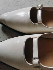 Japanese Cream Mary Jane Shoes