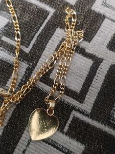 Gold Heart Pendant Necklace
