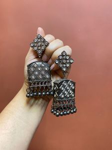 Doliya Re Jhumka