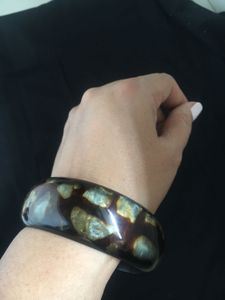 Mop inlaid Resin Brown Bangle