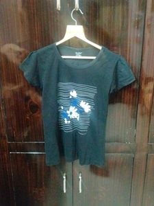 Black 🖤 Tshirt