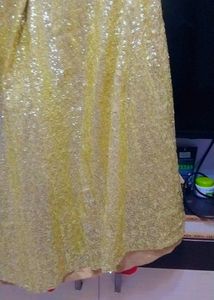 Beautiful Crop Top Nd Skirt