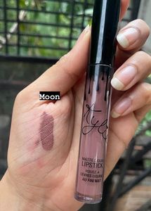 Kylie Jenner Matte Liquid Lipstick