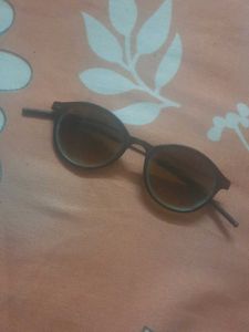 Goggle
