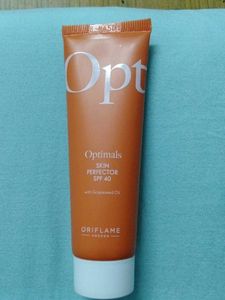 Optimals Skin Perfector(Light)