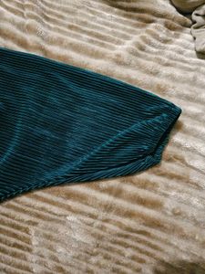 Dark green dress🌑