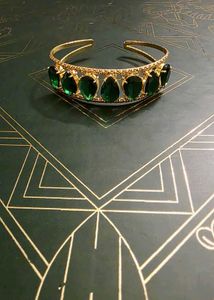 7 Stone Golden Bracelet
