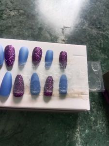 Press-On Nail Set