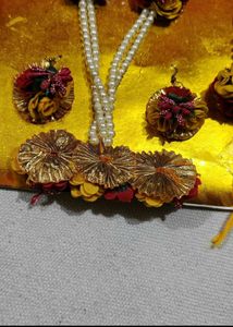 Floral Jewelry Set