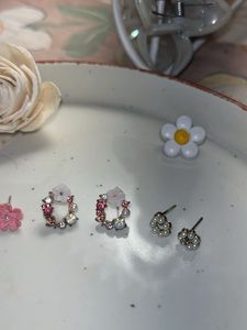 Cute Floral Earring Set