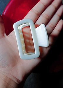 Trendy Hair Claw Clips - Set of 3