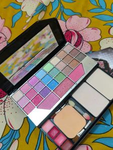 Make Up Kit _ Perrfect  For All Shaded🩷