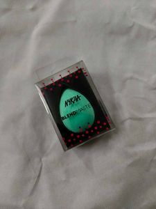 Nykaa Blend Master Beauty Sponge