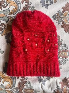 (Combo)Red Beanie Hat with Pearls nd pink Pouch