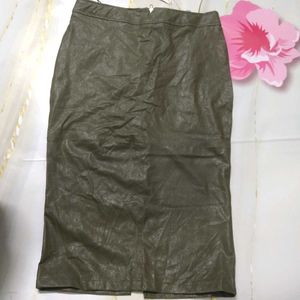 Faux Leather Pencil Skirt