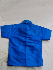 Boy&#39;s Blue Button-Down Shirt