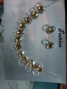 Elegant Necklace &amp; Earring Set