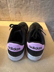 Adidas Sneakers With Side Detailing