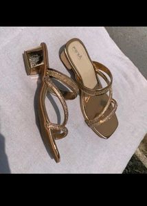 Fera Heels