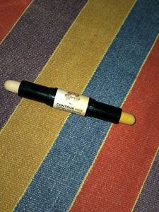 2-in-1 Contour Stick
