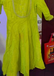 Aayna Women Solid Cotton Silk Anarkali Kurta