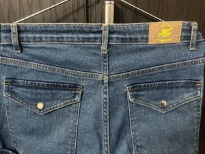 Cargo Jeans