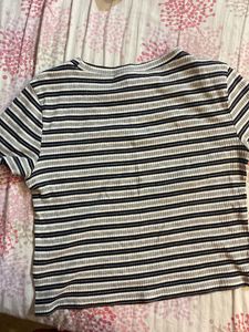 H&amp;M Crop Top