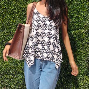 Patterned sleeveless top