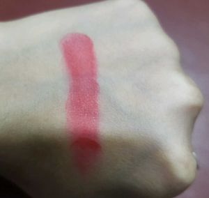 Bella Vita Organic Tinty In Shade Rasberry