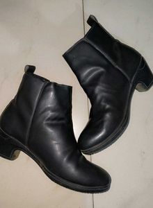 El Paso Black Leather Boots 🖤