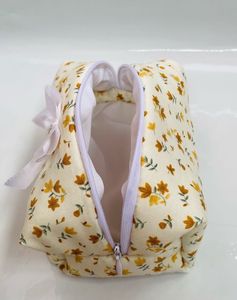 Floral Cosmetic Bag🌸🎀