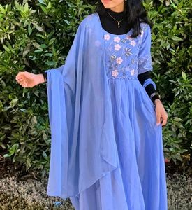 Women Ethnic Gown Set 🌸